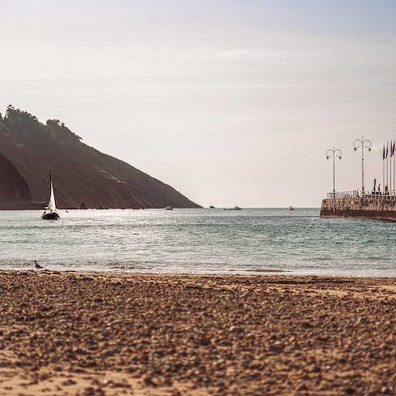 flight-destination-one flight-destination-one